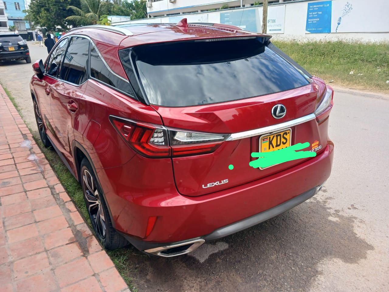 Lexus RX 300 image 3